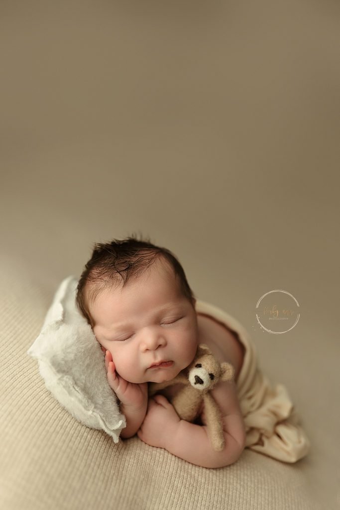 Newborn baby boy photography