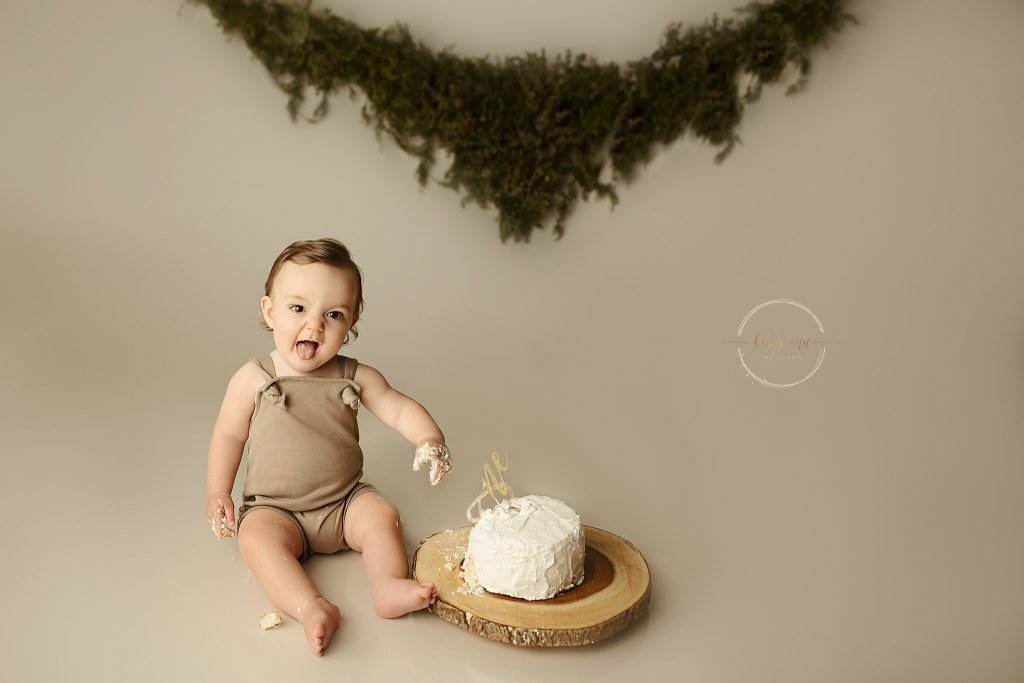 Kirby Ann Photography Charlotte NC cake smash photography