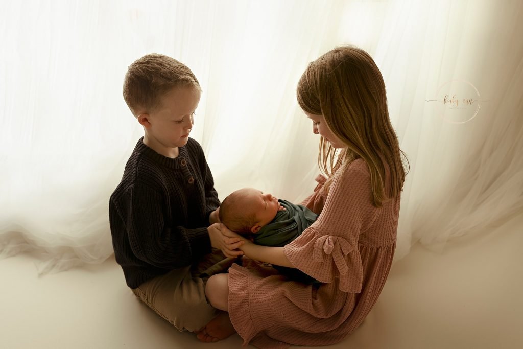 Newborn baby boy photography newborn family photography